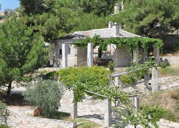 Arsinoi Stonehouses